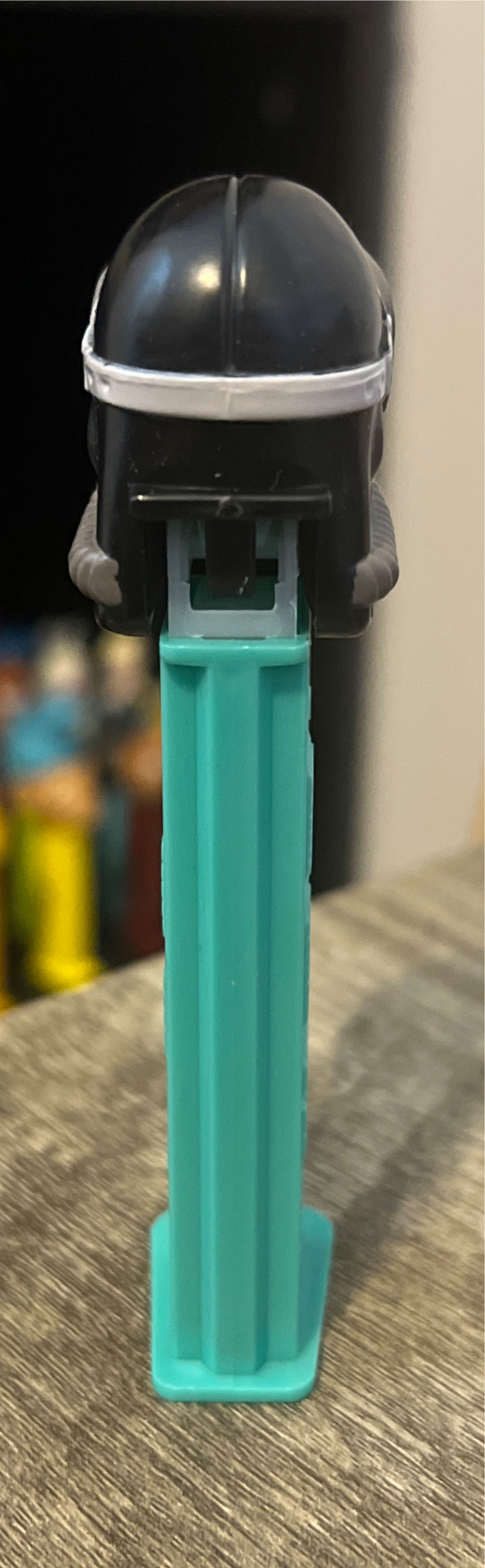 Emergency Heroes - Navy Seal - Emergency Heroes pez collectible - Main Image 3