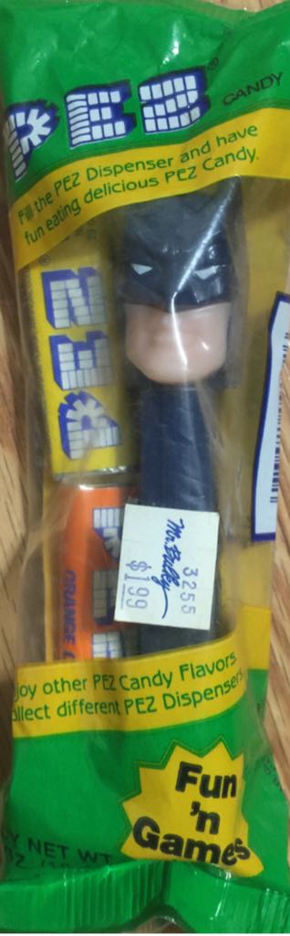 DC Comics - Batman B Pink Face - Superheroes pez collectible - Main Image 2