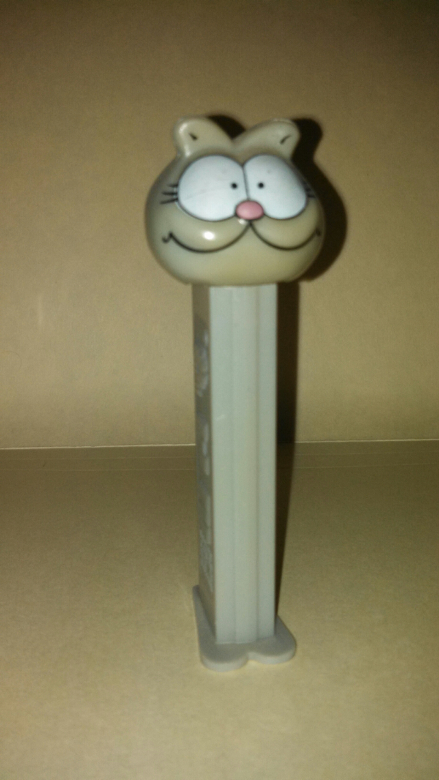 Nermal - Garfield pez collectible - Main Image 1