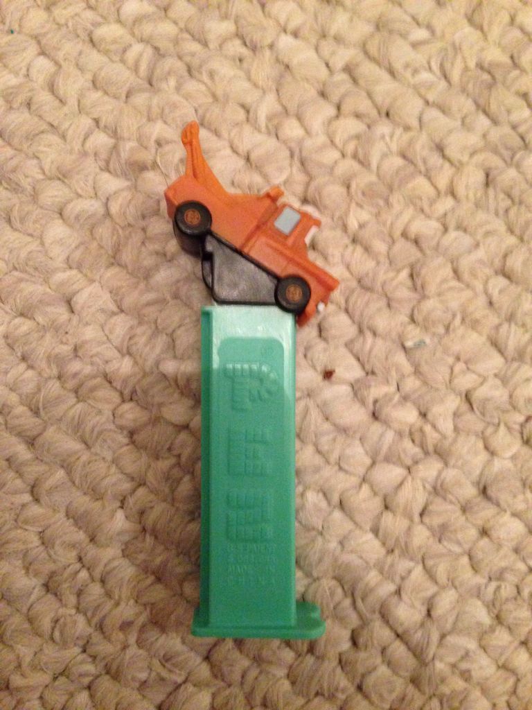 Mater - Cars pez collectible - Main Image 2