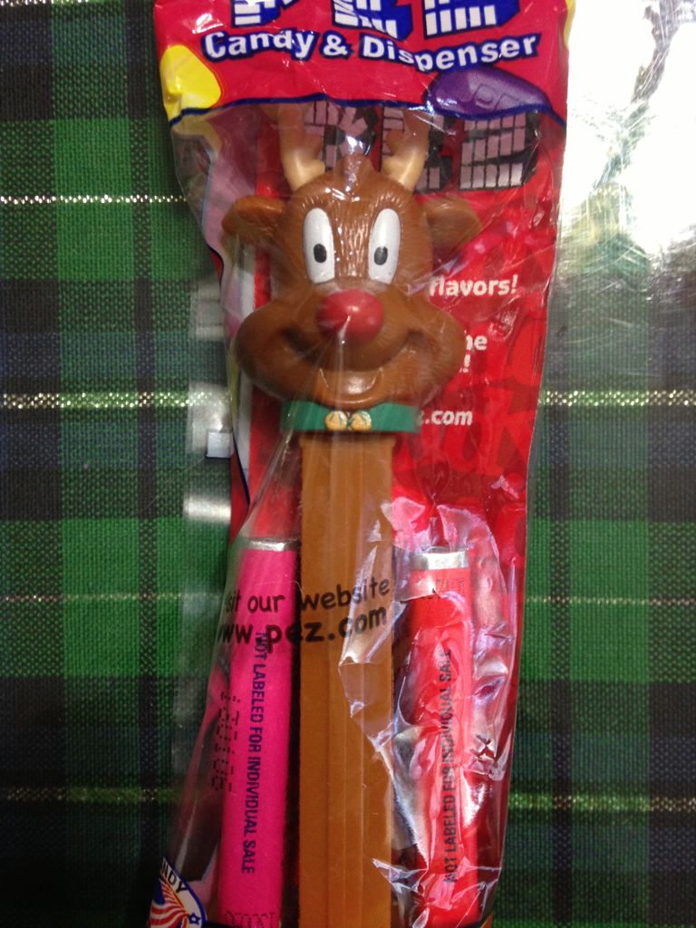 Reindeer B (3) - Christmas pez collectible - Main Image 2