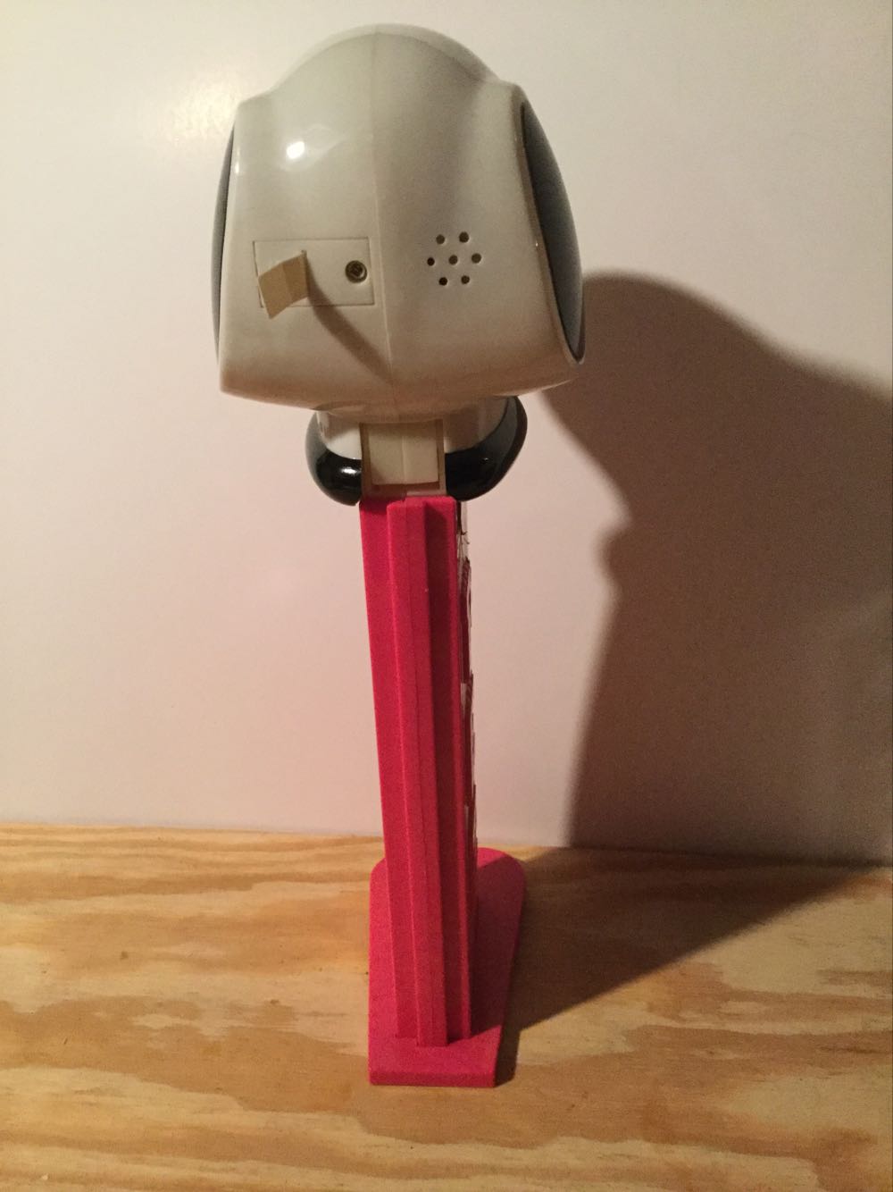 Giant Snoopy - Peanuts PEZ pez collectible - Main Image 3