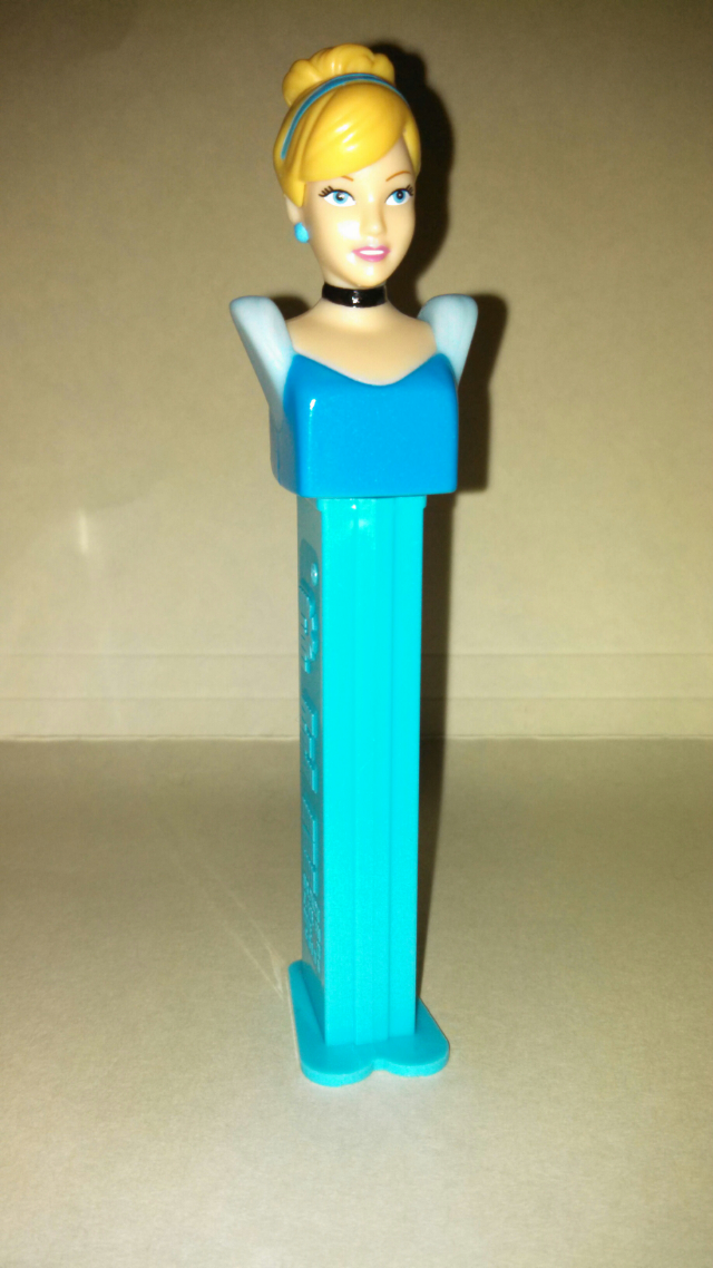 Peter Pez Flashlight