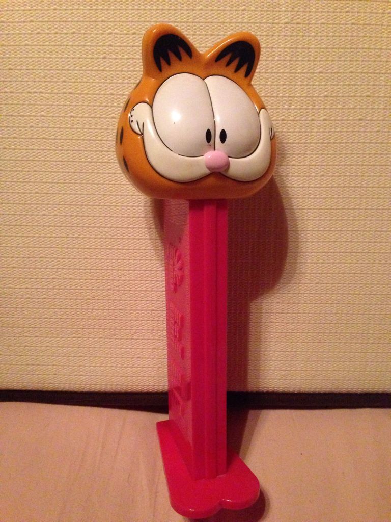 296- Barbie Necklace Limited Edition Box Set