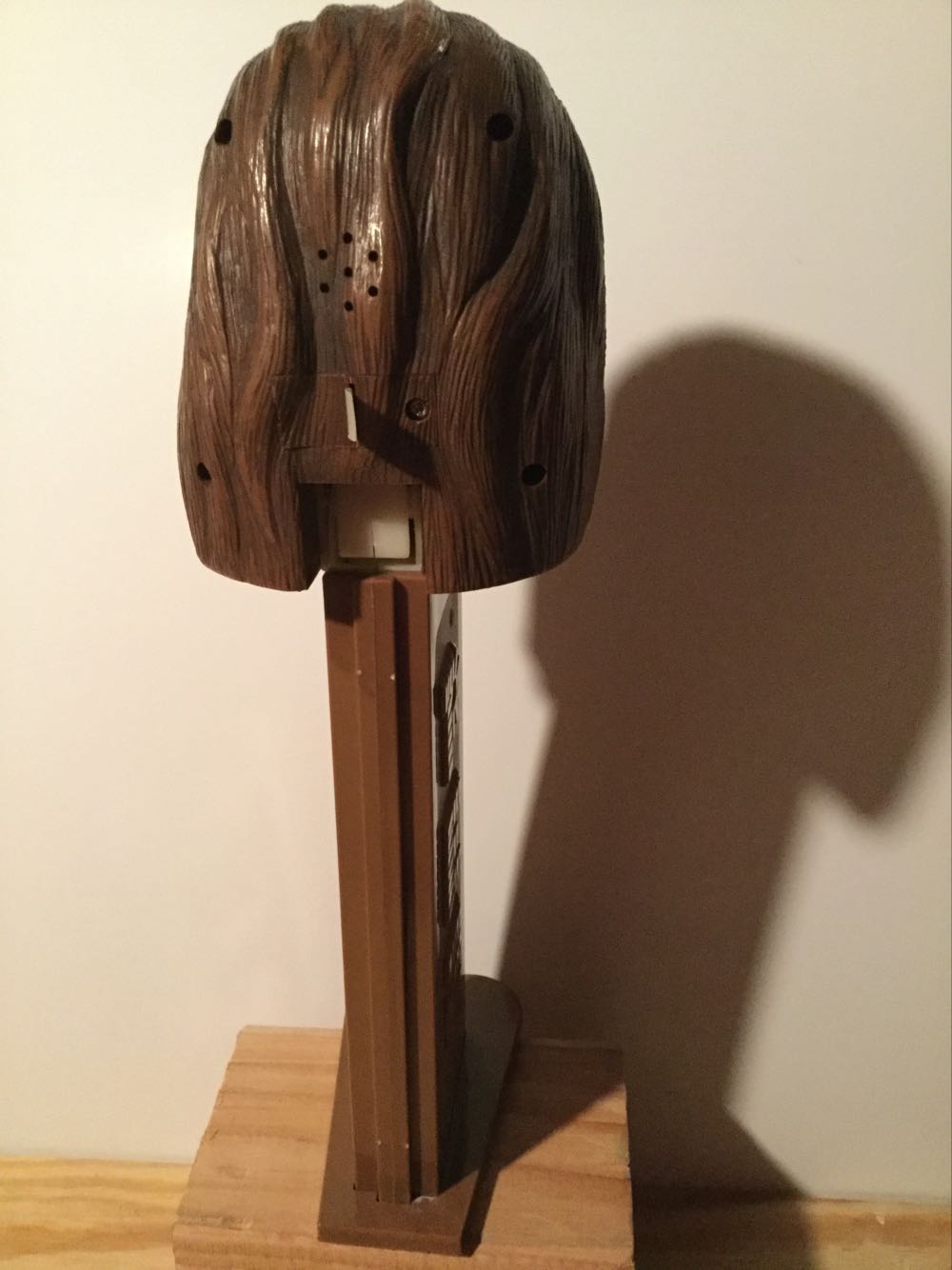 Giant Chewbaca - Star Wars pez collectible - Main Image 3