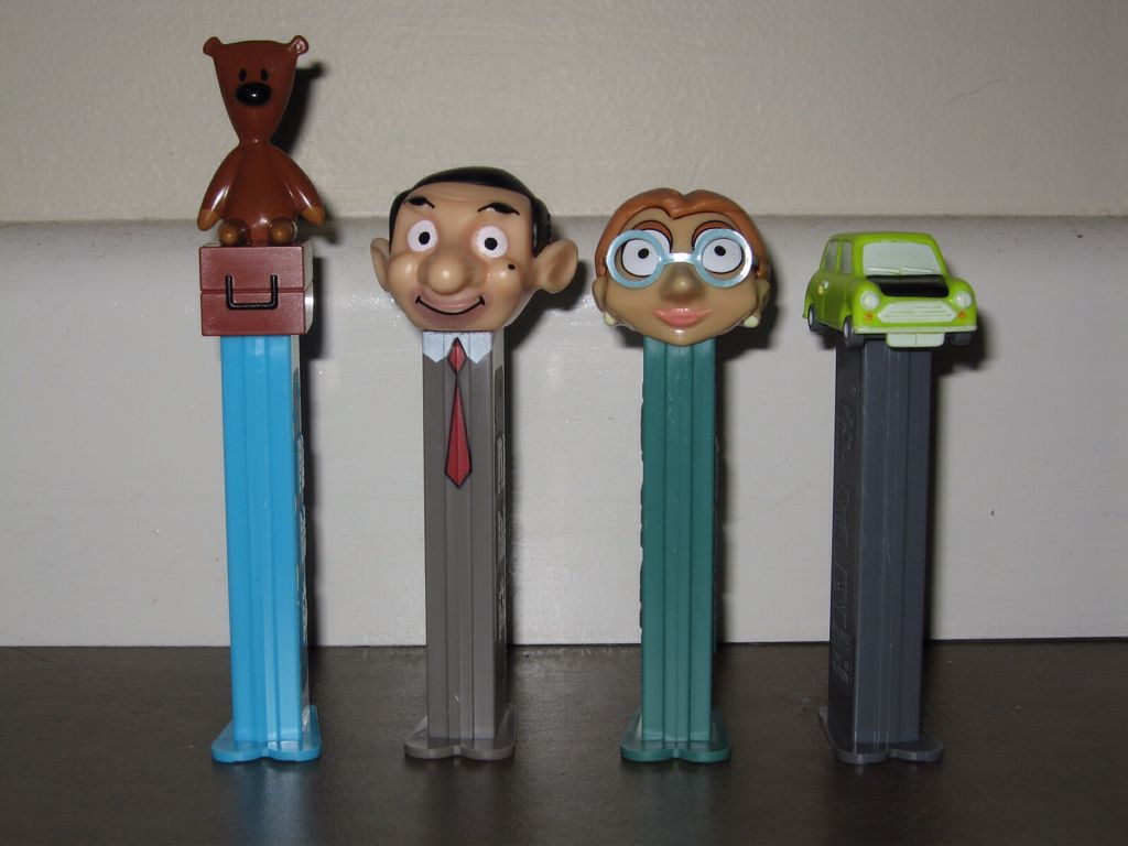 Halloween - Glowing Ghosts - Polly Pumpkin