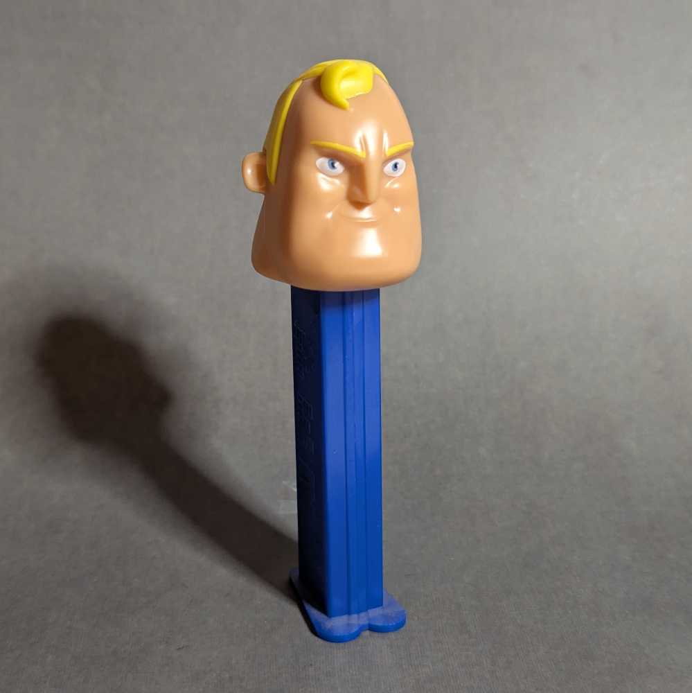 Incredibles Euro - Bob Parr - Movies & TV - Disney/Pixar pez collectible - Main Image 2