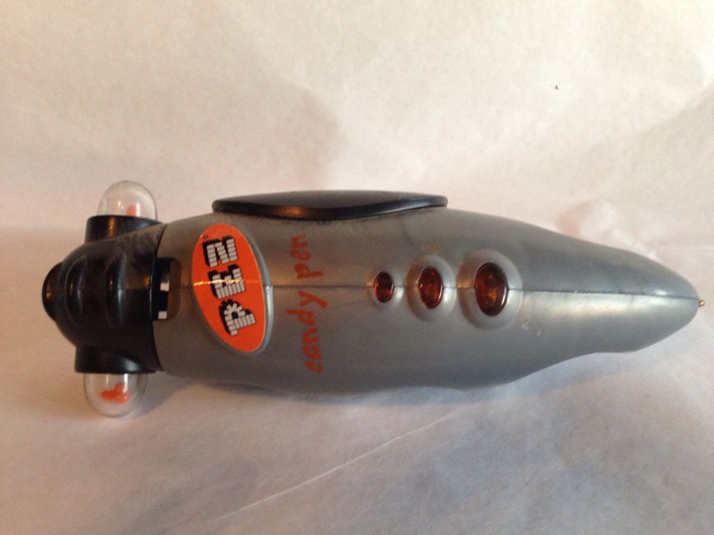 Merry Music Maker Rhino