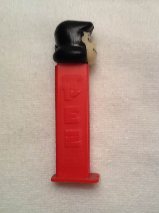 Lucy - Black Eyes (3) - Peanuts S1 (complete) pez collectible - Main Image 2