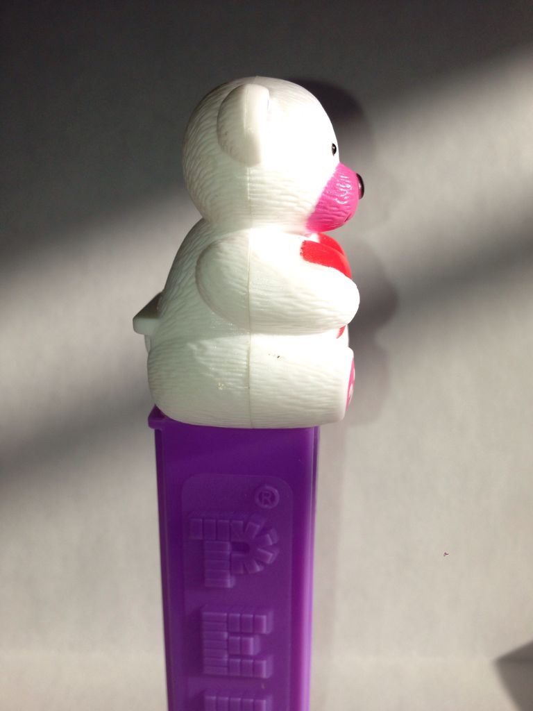V Day Bear White Kisses - Valentine’s Day pez collectible - Main Image 2