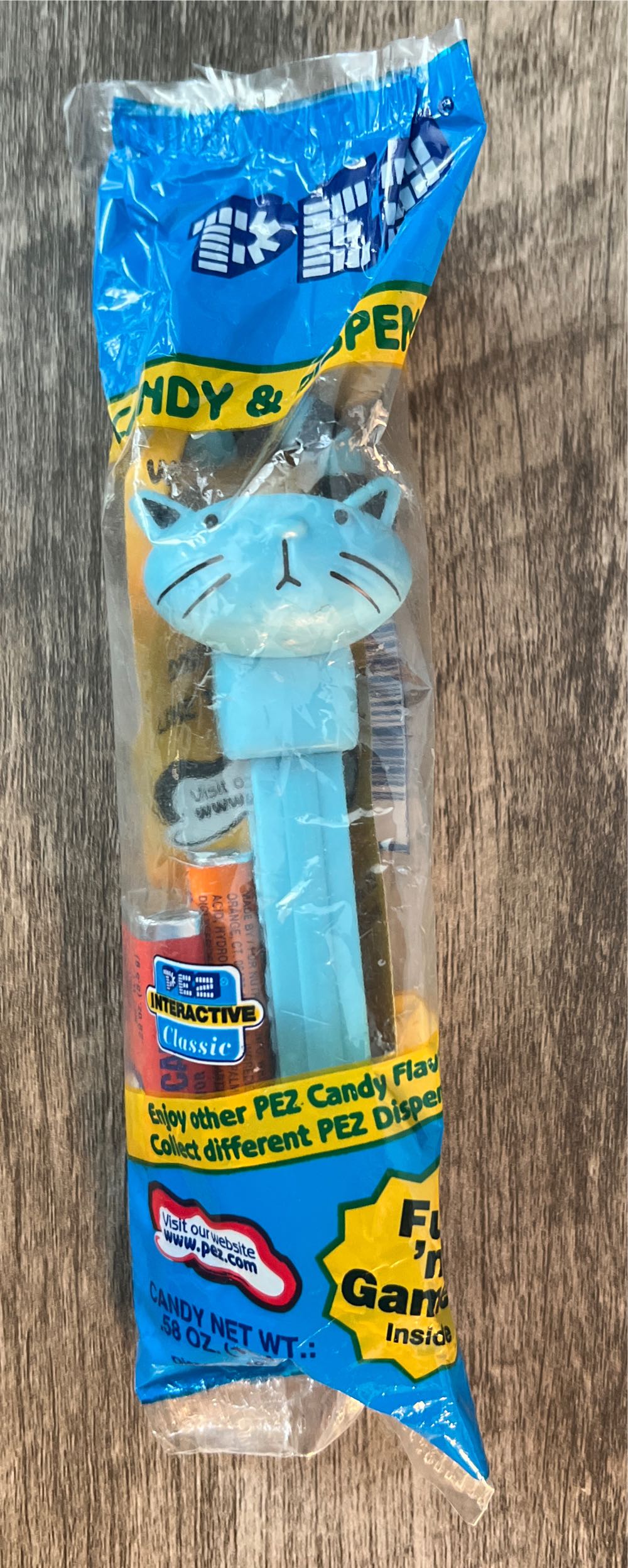 Pilchard The Cat - Bob The Builder pez collectible - Main Image 4