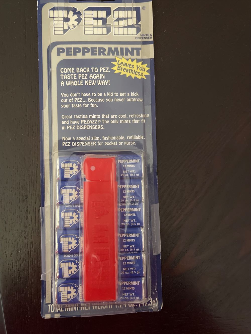 Regular Red - Regular pez collectible - Main Image 2