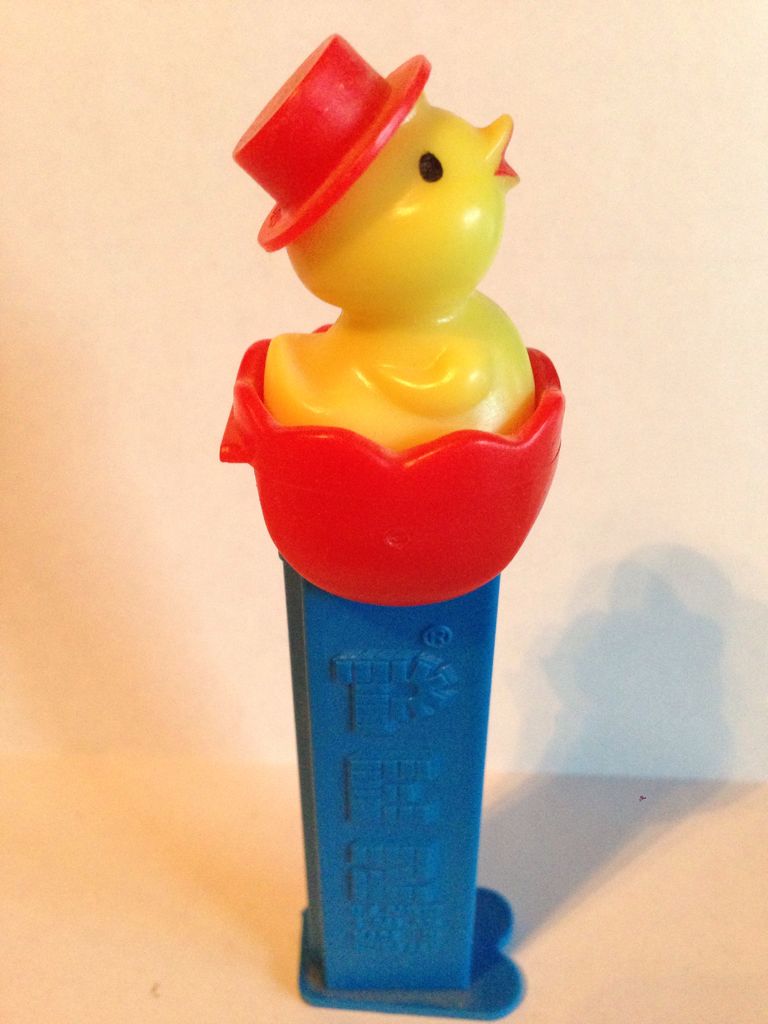 Chick In Egg D Red - Holidays - Easter pez collectible - Main Image 2