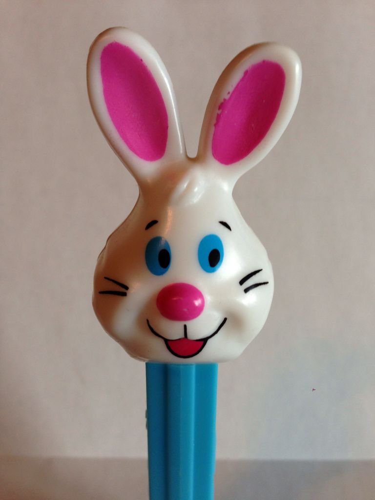 V Day Heart Maroon XOXO