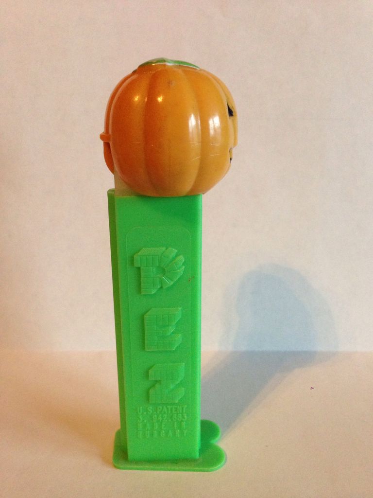 Jack-o-lantern B Tf - Halloween pez collectible - Main Image 2