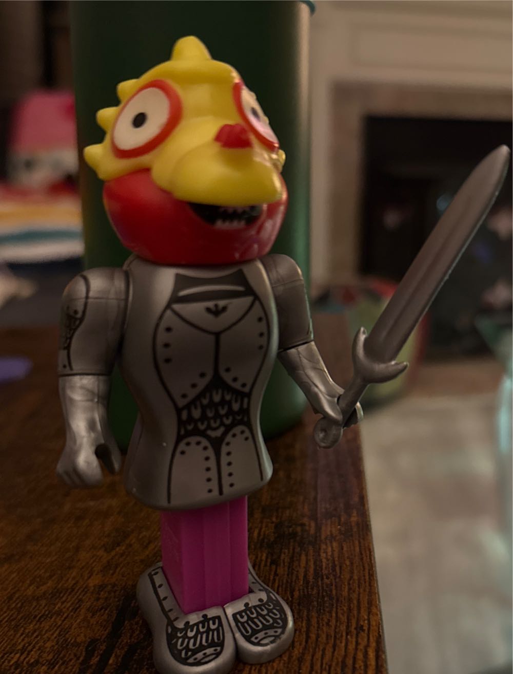 Pez-a-Saur - I-Saur (Titus) In Armor - PEZ-A-Saurs pez collectible - Main Image 2