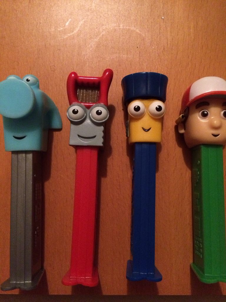 Pez Holder Red