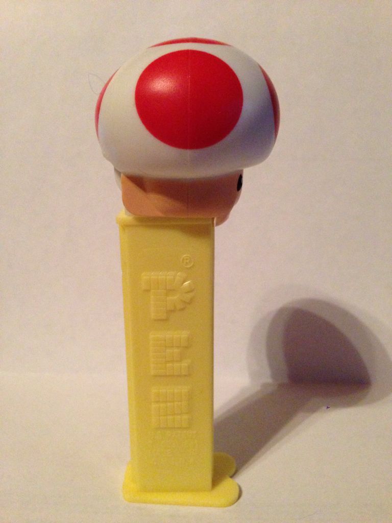 Super Mario - Kinopio - Super Mario Bros. pez collectible - Main Image 2