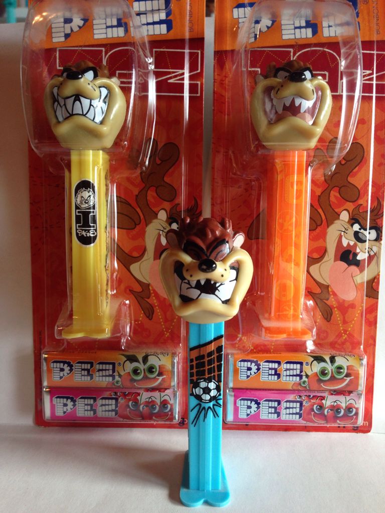 Taz Euro Sport - Warner Brothers pez collectible - Main Image 1