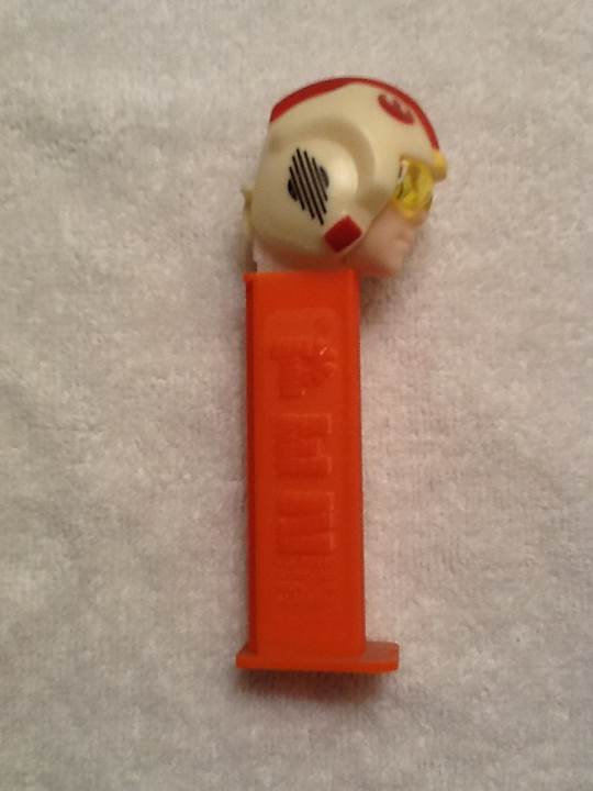 Star Wars - Luke Skywalker - Star Wars pez collectible - Main Image 2
