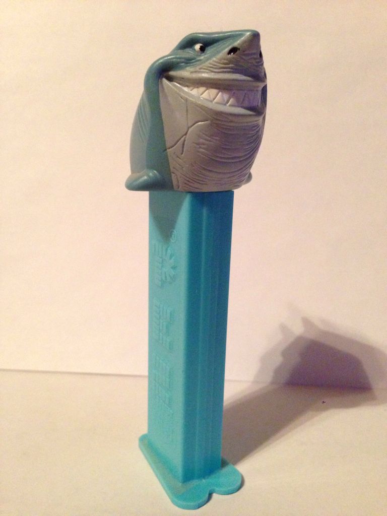 Bruce - Shark Tales - Disney pez collectible - Main Image 1