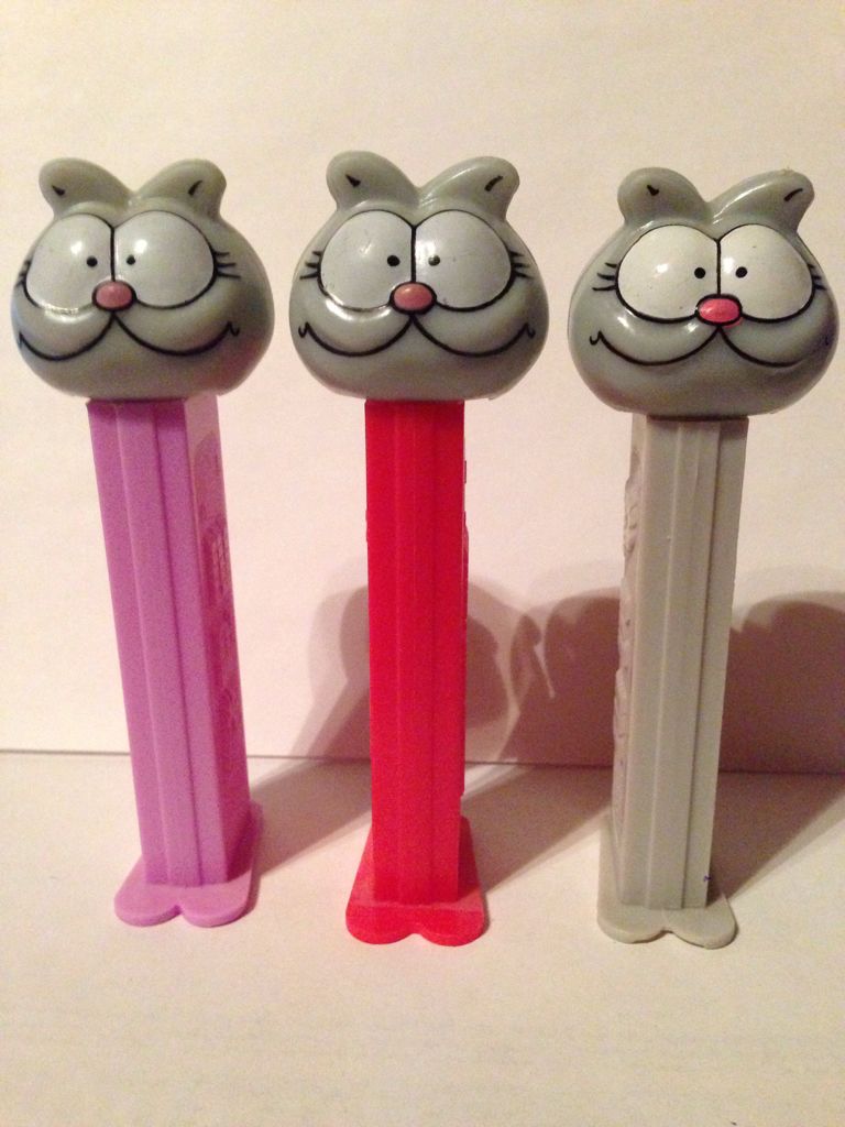 Funky Faces - Batting Eyelashes