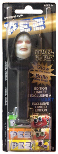 Empero Palpatine (Series D) - Glow in the Dark - Star Wars pez collectible - Main Image 4