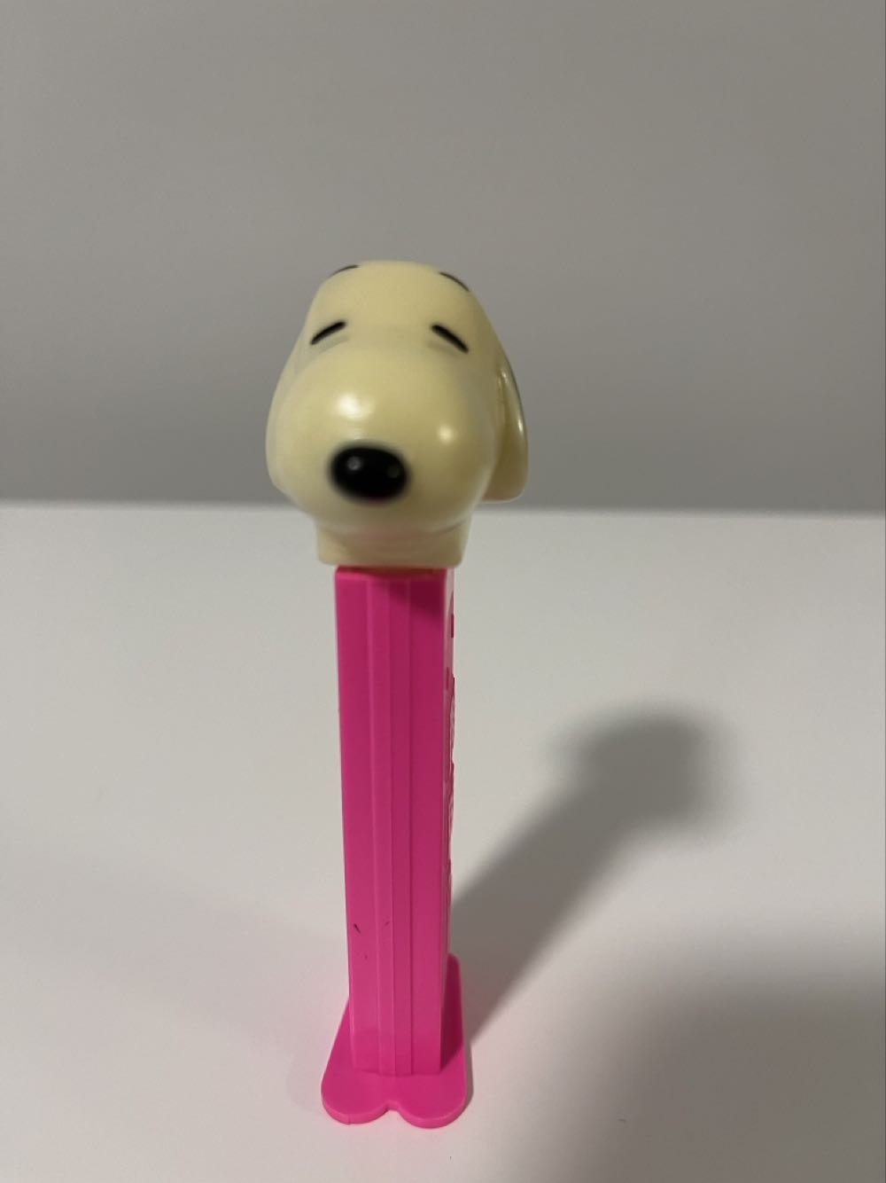 Peanuts Snoopy B - Peanuts Gang pez collectible - Main Image 2