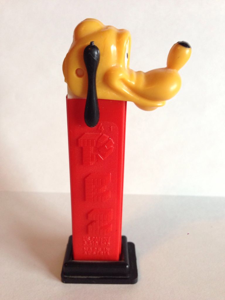 Pluto A NF - Pluto pez collectible - Main Image 2