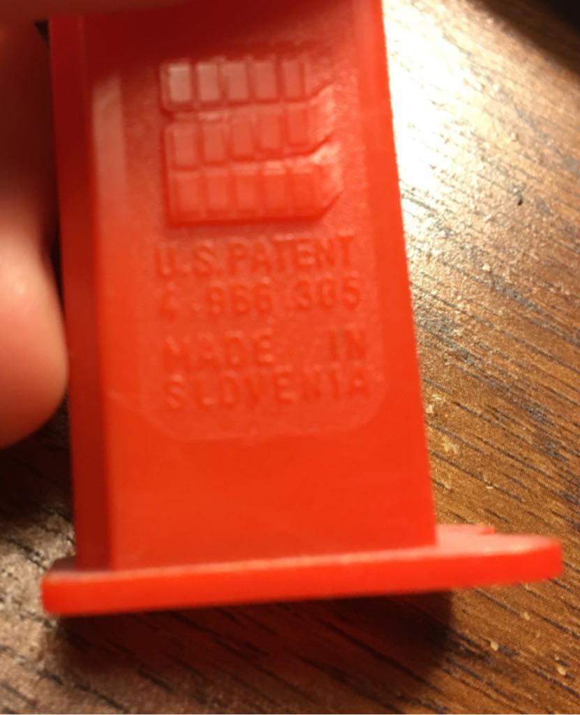 Wonder Woman RF - Superhero DC pez collectible - Main Image 2