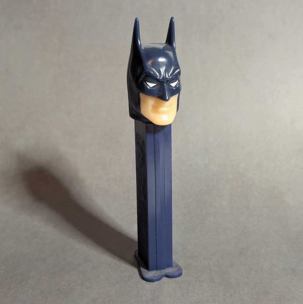 DC - Batman B (Dark Knight Pointed Ears) - Books & Comics - DC pez collectible - Main Image 2