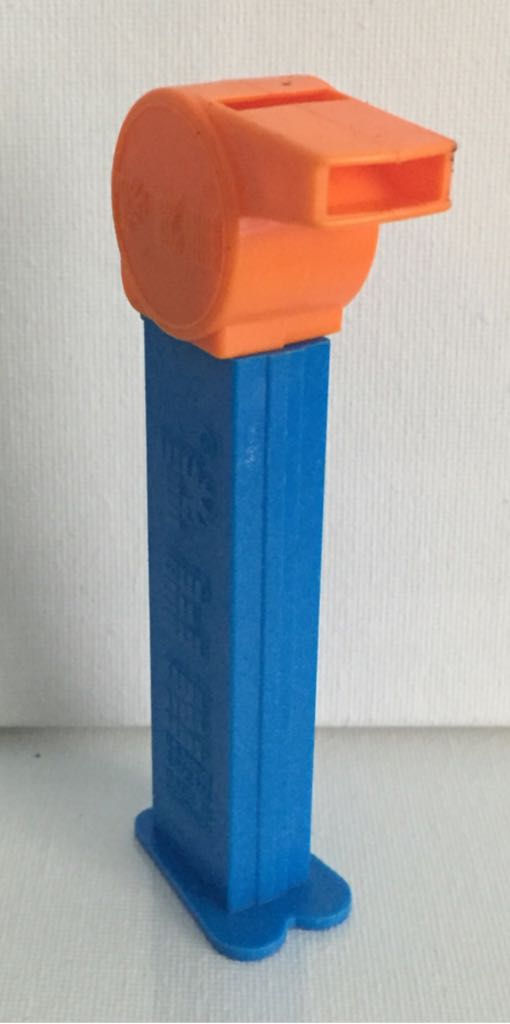 Coaches Whistle - Coaches Whistle pez collectible - Main Image 2