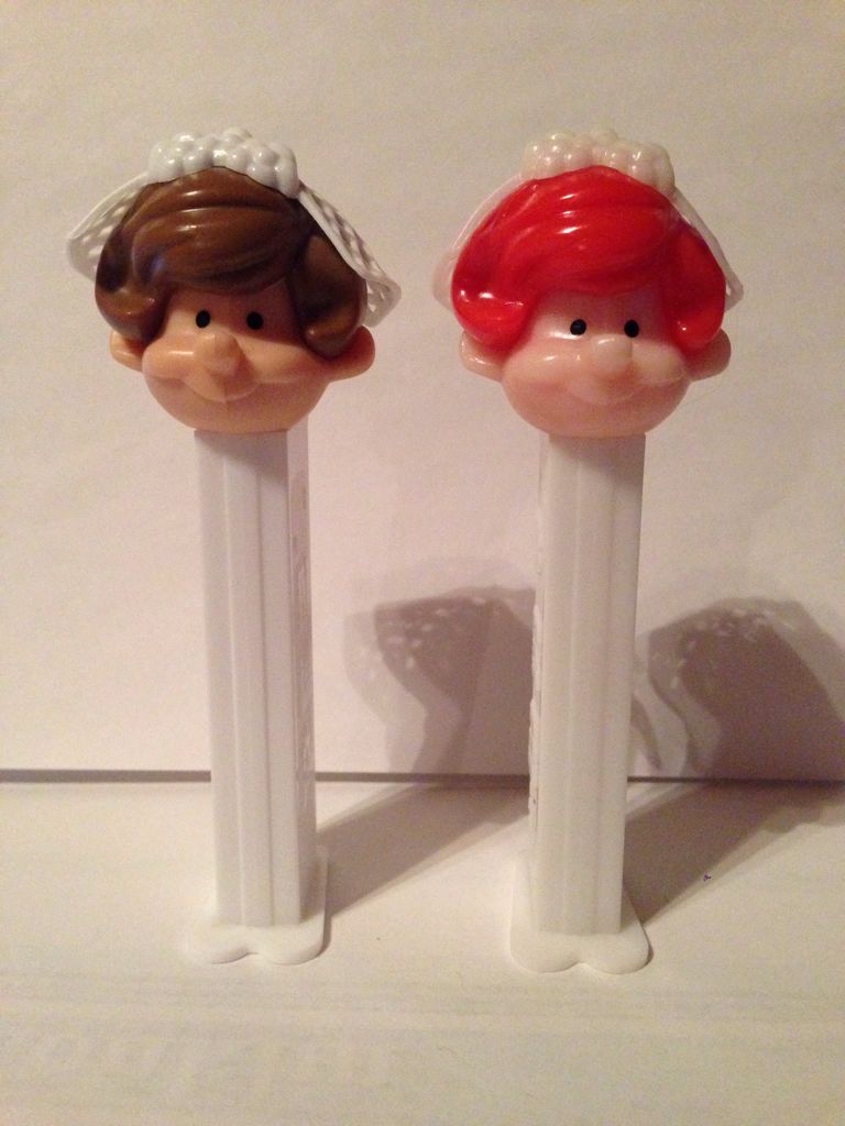 Pez Pals Bride - Pez Pals pez collectible - Main Image 1