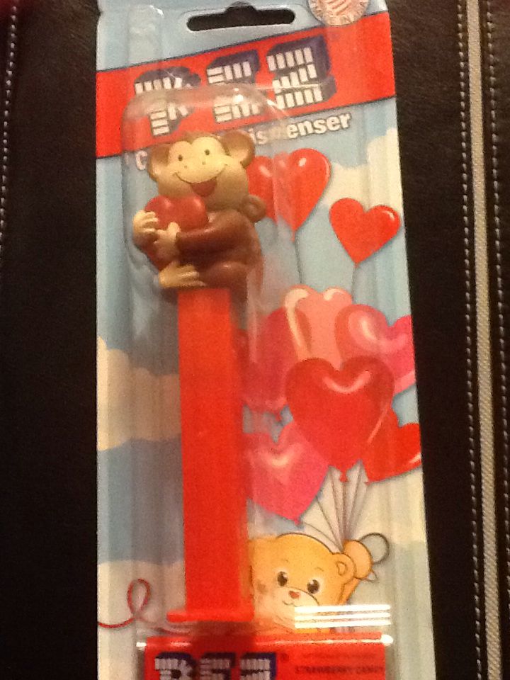 Monkey With Heart - Valentines pez collectible - Main Image 2