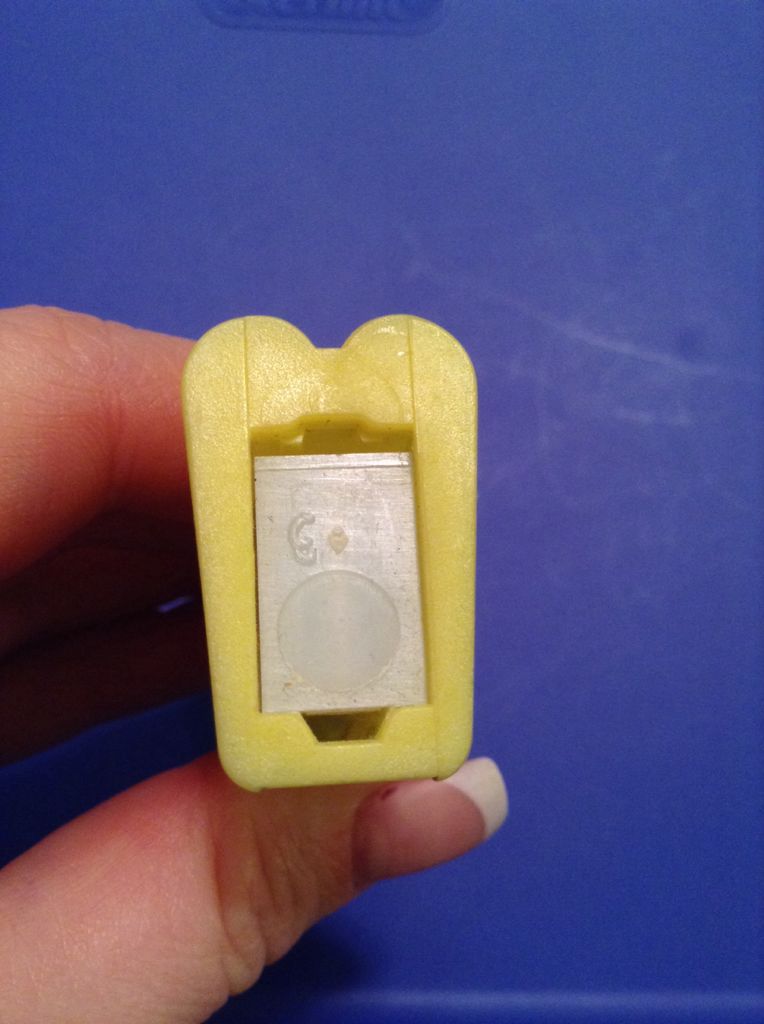 Muppets - Fozzie Bear A - Muppets pez collectible - Main Image 2