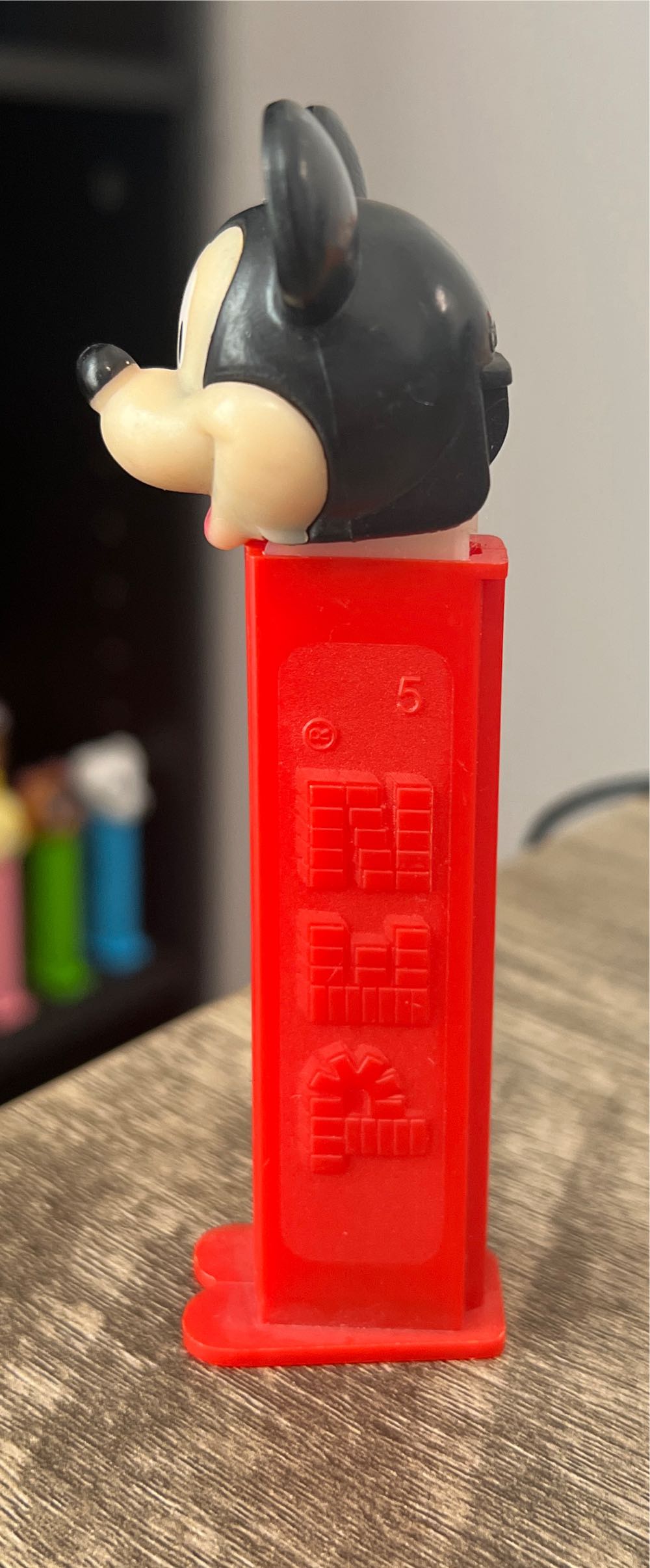 Disney Classic - Mickey Mouse F - Movies & TV - Disney pez collectible - Main Image 4