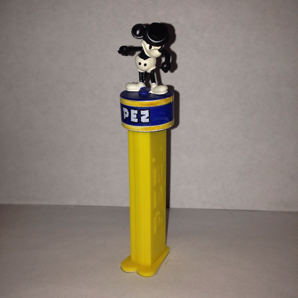 Giant Lost In Space Robot