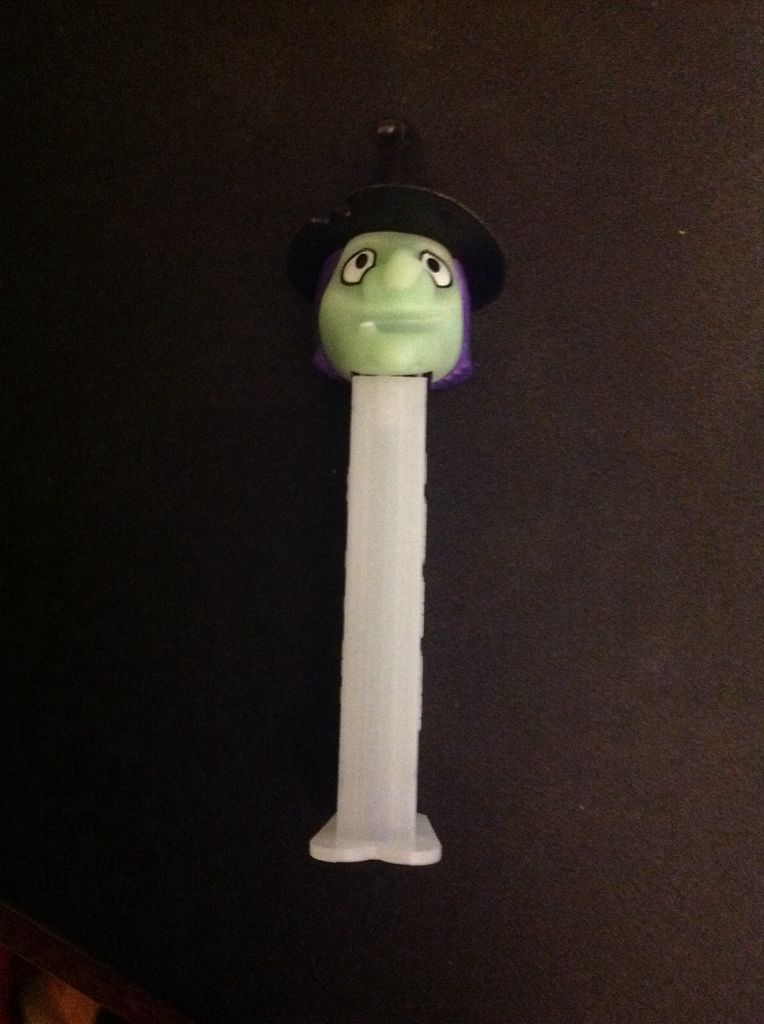 PHINEAS & FERB Perry