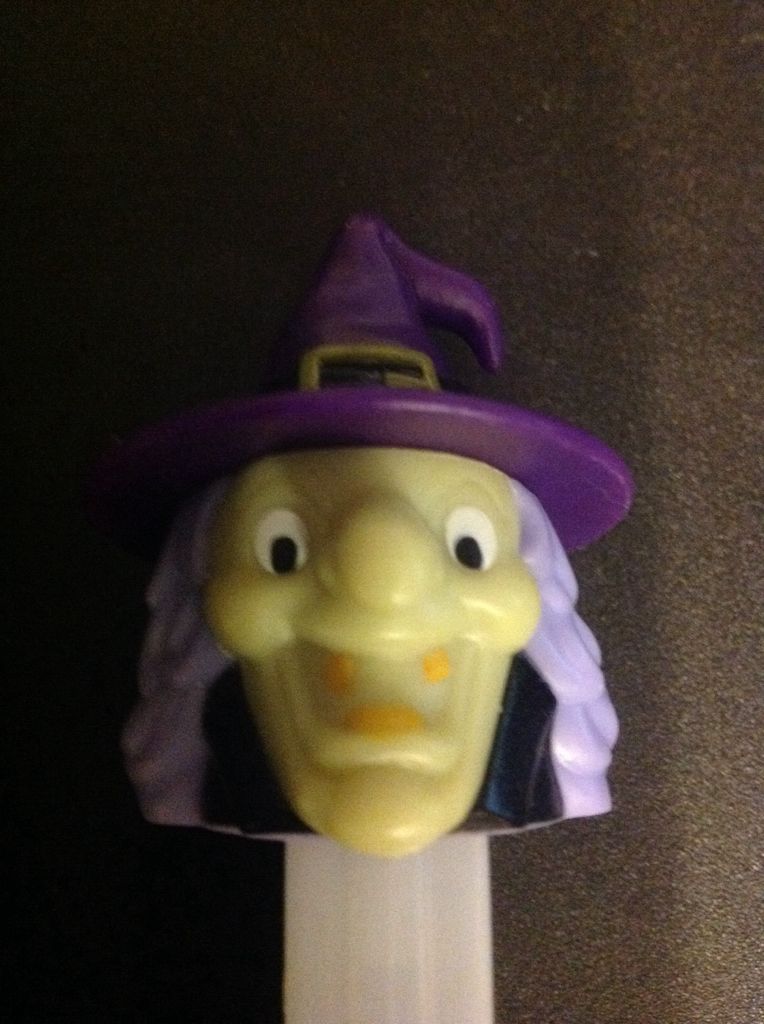 Glow-in-the-Dark Witch F - Halloween pez collectible - Main Image 2