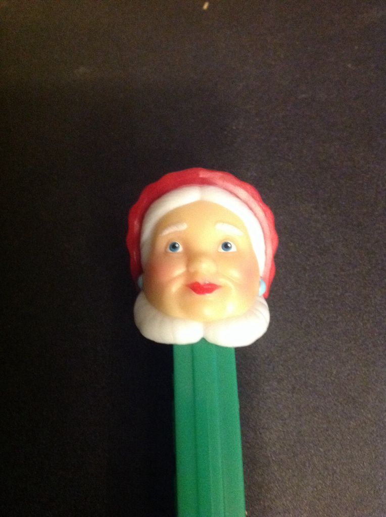 Mrs. Claus - Christmas pez collectible - Main Image 2