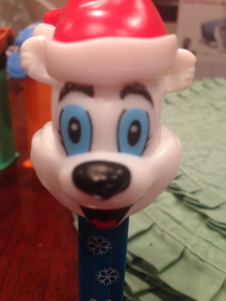 Polar Bear - Holiday pez collectible - Main Image 1