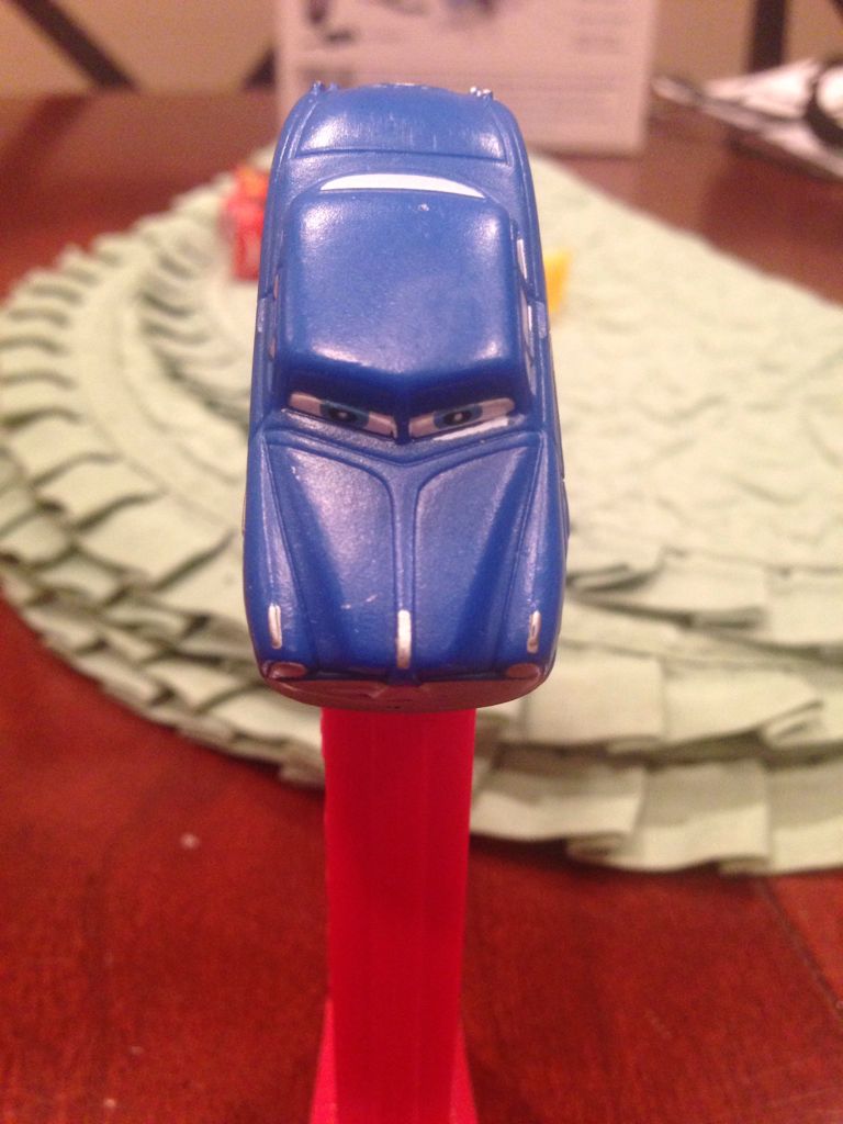 LOONEY TOONS Bugs Bunny B