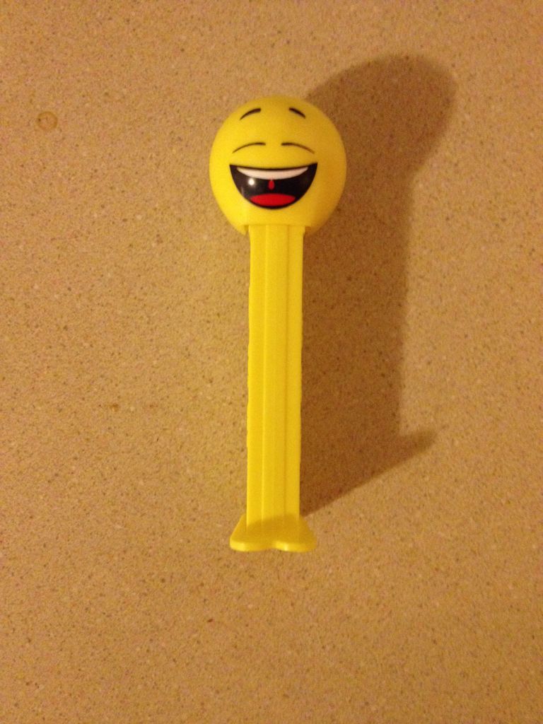 Happy Emoticon - Emoticons pez collectible - Main Image 2