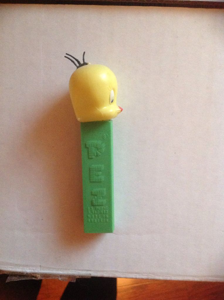 Looney Tunes - Tweety - Looney Tunes pez collectible - Main Image 2
