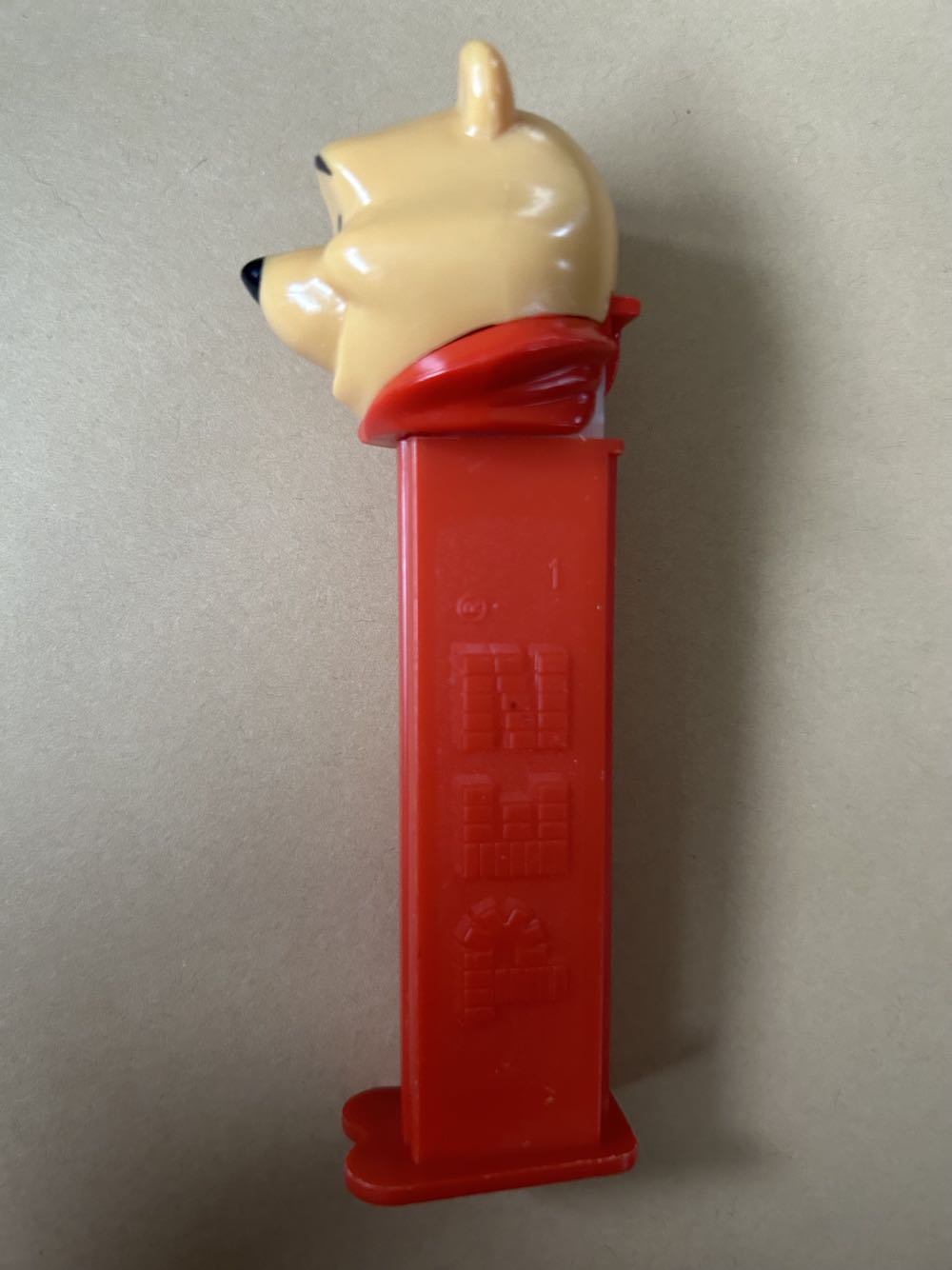 Winnie The Pooh - Winnie The Pooh - Winnie The Pooh pez collectible - Main Image 2
