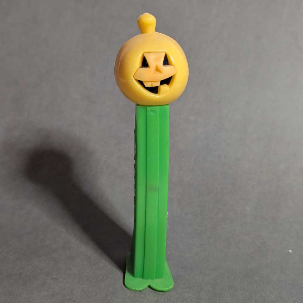 Halloween - Pumpkin A - Holidays pez collectible - Main Image 2