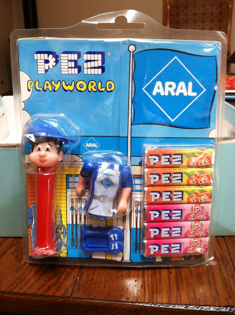PEZ PALS Aral Boy - Pez Pals pez collectible - Main Image 2