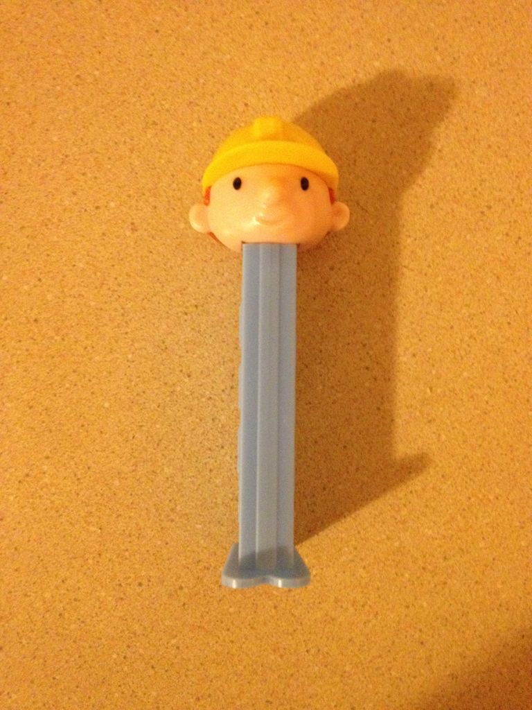 Bob - Bob The Builder pez collectible - Main Image 2
