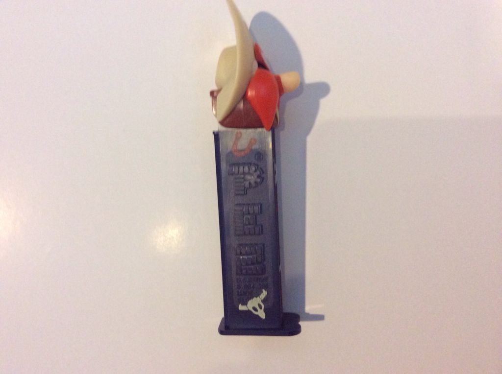 Yosemite Sam Cowboy - Yosemite Sam - Looney Toons pez collectible - Main Image 2