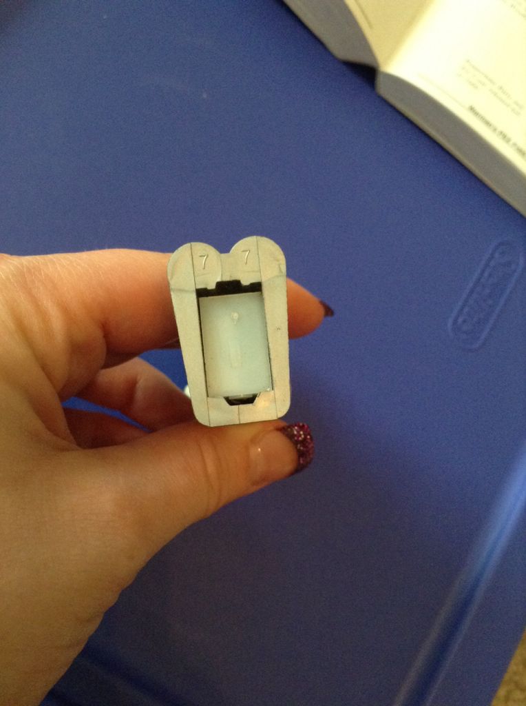 Peanuts- Snoopy Cool Joe - PEANUTS pez collectible - Main Image 2